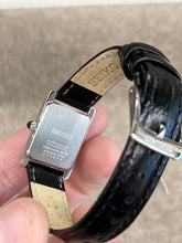 Load image into Gallery viewer, Seiko Women's Watch Stainless Steel Leather Strap