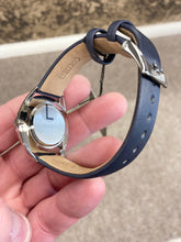 Cargar imagen en el visor de la galería, Women's Seiko Watch Mother Of Pearl Dial