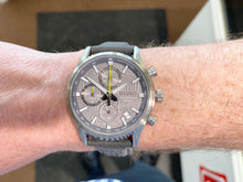 Load image into Gallery viewer, Seiko Essentials Men&#39;s Chronograph Watch