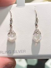 Laden Sie das Bild in den Galerie-Viewer, Silver Snow Globe Opal Dangle Earrings