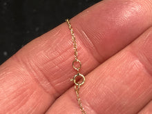 Charger l'image dans la galerie, Emerald And Diamond Gold Necklace