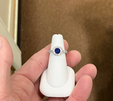 Charger l'image dans la galerie, Natural Sapphire And Diamond Platinum Ring