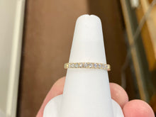 Cargar imagen en el visor de la galería, Natural Diamond Quarter Carat Gold Ring