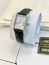 Load image into Gallery viewer, Seiko Women's Watch Stainless Steel Leather Strap