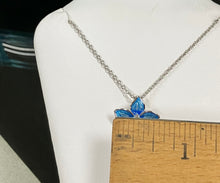 Charger l'image dans la galerie, Blue Flower Silver White Sapphire Adjustable Necklace