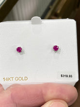 Cargar imagen en el visor de la galería, Ruby White Gold Earrings
