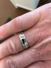 Cargar imagen en el visor de la galería, Men's Chrome Wedding Band Size 10