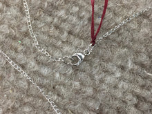 Charger l'image dans la galerie, Guardian Angel Silver Heart Pendant With Chain Religious