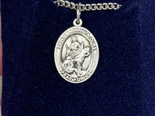 Charger l'image dans la galerie, Saint Martin Of Tours Silver Pendant With 20 Inch Chain Religious
