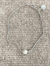 Cargar imagen en el visor de la galería, Cape Cod Silver Twist Anklet