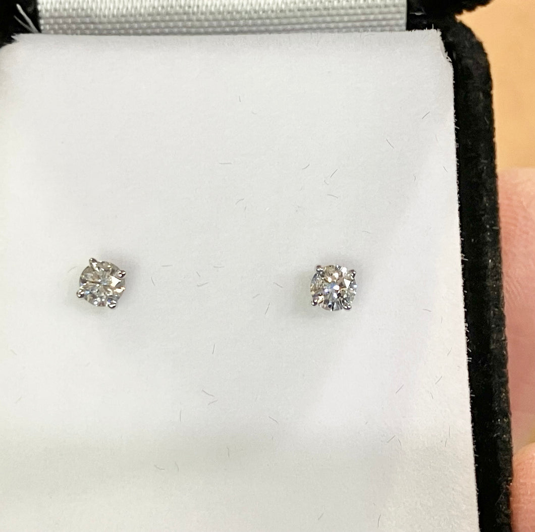 Natural Diamond Stud White Gold Earrings