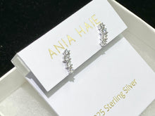 Load image into Gallery viewer, Silver Sparkle Climber Studs
