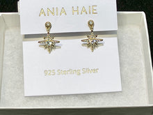 Cargar imagen en el visor de la galería, Gold Dangling Nova Star Stud Earrings