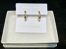 Laden Sie das Bild in den Galerie-Viewer, Gold Plated Oval Hoop Earrings