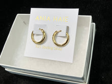 Load image into Gallery viewer, Gold Tube Small Huggie Hoop Earrings