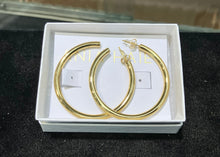 Charger l'image dans la galerie, Gold Classic Tube Oversized Hoop Earrings