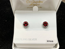 Load image into Gallery viewer, Natural Garnet Silver Earrings