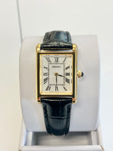 Cargar imagen en el visor de la galería, Seiko SWR108 Women's Gold Tone Watch With Leather Strap