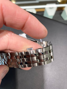 Seiko Presage Automatic 23 Jewel Watch SRPB77