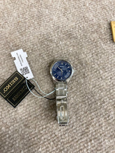 Charger l&#39;image dans la galerie, Women&#39;s Seiko Blue Dial Stainless Steel Watch