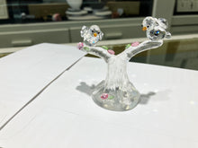 Load image into Gallery viewer, Songbirds Crystal Figurine