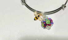 Load image into Gallery viewer, Bridge Of Flowers Expandable Bracelet