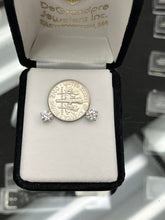 Load image into Gallery viewer, Natural Diamond Earrings White Gold 0.77 Carats