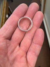 Charger l'image dans la galerie, Silver Wedding Band 7 Millimeters Wide