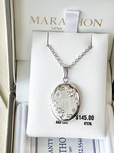 Laden Sie das Bild in den Galerie-Viewer, Oval Silver Locket And Chain