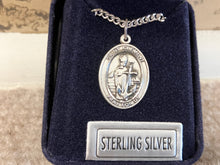 Cargar imagen en el visor de la galería, Saint Clement Silver Pendant With Chain