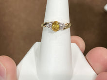 Laden Sie das Bild in den Galerie-Viewer, Yellow Sapphire And Diamond 14 K Yellow Gold Ring