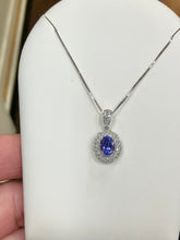 Cargar imagen en el visor de la galería, Tanzanite And Natural Diamond Pendant