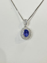 Cargar imagen en el visor de la galería, Tanzanite And Natural Diamond Pendant