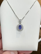 Cargar imagen en el visor de la galería, Tanzanite And Natural Diamond Pendant