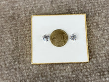 Cargar imagen en el visor de la galería, Three Carat Lab Created Diamond Gold Earrings