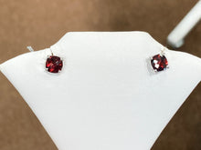 Load image into Gallery viewer, Garnet White Gold Earrings