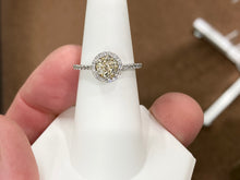 Cargar imagen en el visor de la galería, Natural Yellow Diamond White Gold Ring