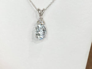 Aquamarine And Diamond White Gold Pendant With Chain