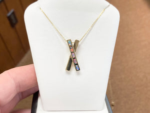 Inlaid Opal Gold Pendant And Chain