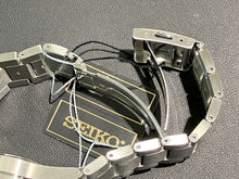 Laden Sie das Bild in den Galerie-Viewer, Seiko Essentials Watch