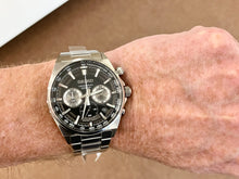 Laden Sie das Bild in den Galerie-Viewer, Seiko Essentials Watch