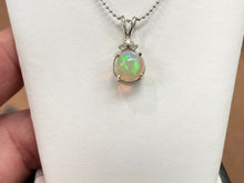 Charger l&#39;image dans la galerie, Opal And Diamond White Gold Pendant With Chain