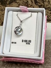 Charger l'image dans la galerie, Round Sterling Silver Diamond Baby Children's Locket