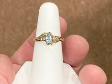 Cargar imagen en el visor de la galería, 14 K Yellow Gold Aquamarine And Diamond Ring