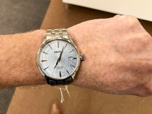 Cargar imagen en el visor de la galería, Seiko Presage Ice Blue Dial Automatic Watch
