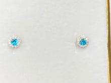 Charger l&#39;image dans la galerie, Blue Swarovski Zirconia Silver Earrings