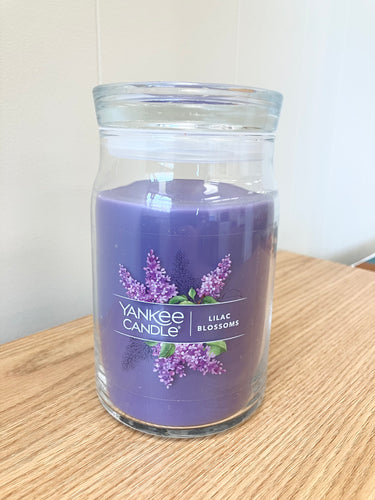 Lilac Blossoms Large Yankee Candle