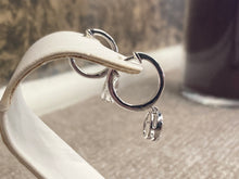 Charger l&#39;image dans la galerie, Silver Diamond Dangle Hoop Earrings