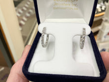 Laden Sie das Bild in den Galerie-Viewer, Inside Outside Diamond Hoop Earrings 1.08 Carats