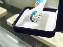 Cargar imagen en el visor de la galería, Turquoise Agate And Onyx Silver Earrings By John Kennedy